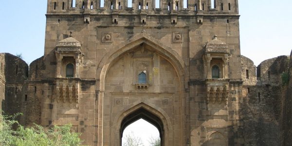 1024px-Rohtas_Fort_Zohal_Gate 1024px-Rohtas_Fort_Zohal_Gate